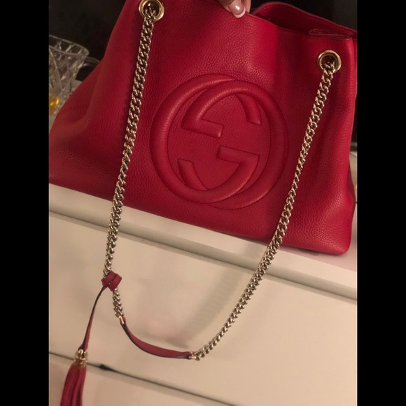 Gucci Handbags - GUCCI SOHO CHAIN RED LEATHER Gucci Handbags - GUCCI SOHO CHAIN RED LEATHER